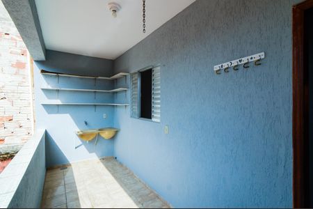Casa à venda com 200m², 4 quartos e 1 vagaÁrea de Serviço