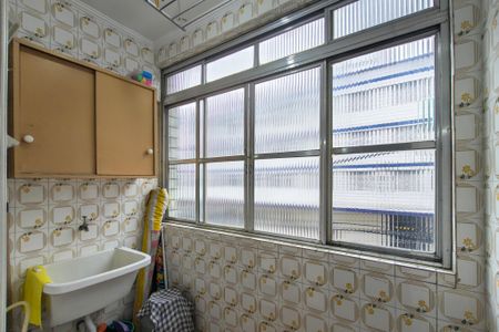 Apartamento para alugar com 60m², 2 quartos e 1 vagaÁrea de Serviço