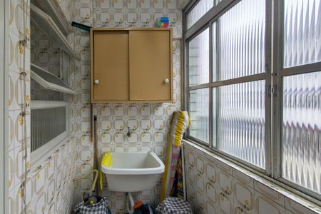 Apartamento para alugar com 60m², 2 quartos e 1 vagaÁrea de Serviço
