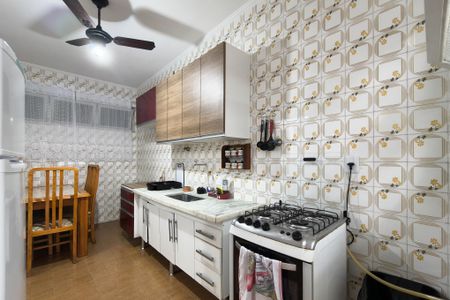 Apartamento para alugar com 60m², 2 quartos e 1 vagaCozinha 