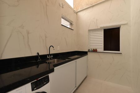 Apartamento à venda com 61m², 2 quartos e 1 vagaÁrea de Serviço
