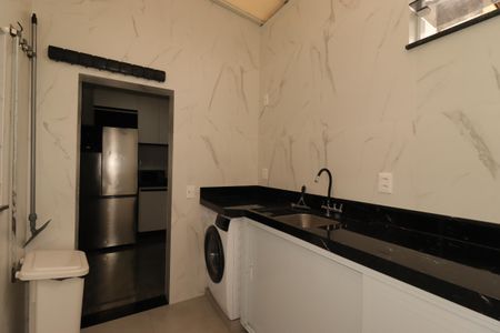 Apartamento à venda com 61m², 2 quartos e 1 vagaÁrea de Serviço