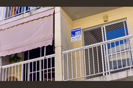 Apartamento para alugar com 47m², 2 quartos e 1 vagaFachada do Prédio com placa