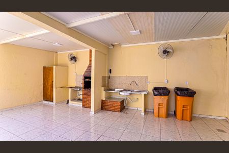 Apartamento para alugar com 47m², 2 quartos e 1 vagaÁrea comum - Churrasqueira