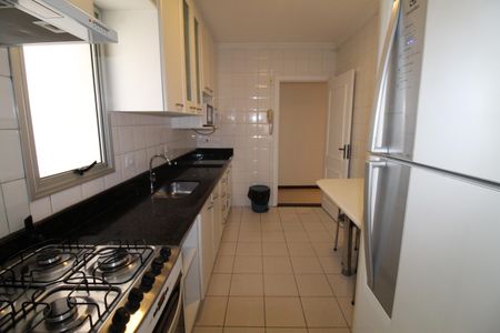 Apartamento para alugar com 94m², 3 quartos e 2 vagasCozinha