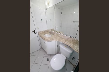 Apartamento para alugar com 94m², 3 quartos e 2 vagasBanheiro 