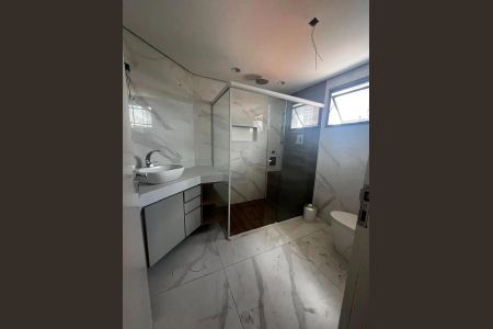 Apartamento para alugar com 202m², 3 quartos e 3 vagas