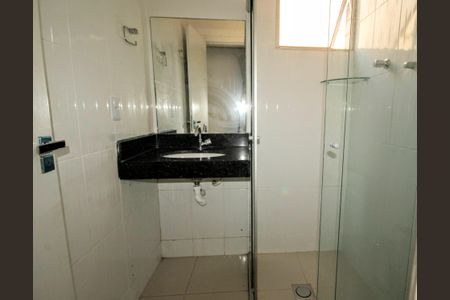 Apartamento à venda com 65m², 3 quartos e 2 vagasbanheiro 1