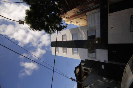 Apartamento à venda com 65m², 3 quartos e 2 vagasFachada