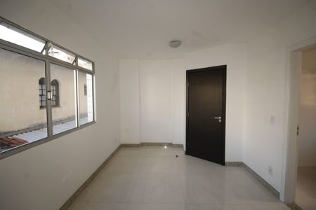 sala de apartamento à venda com 3 quartos, 65m² em Santo Antônio, Belo Horizonte