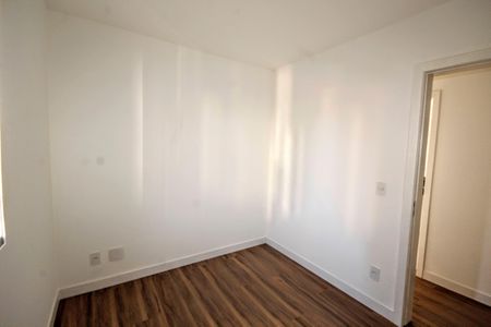 Apartamento à venda com 65m², 3 quartos e 2 vagasquarto 2