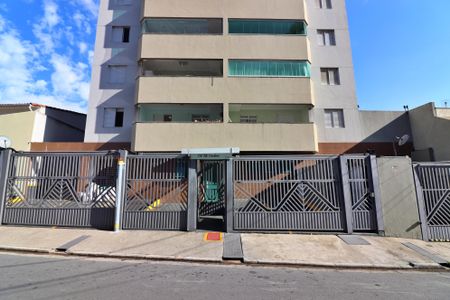 Apartamento para alugar com 42m², 1 quarto e 1 vagaFachada