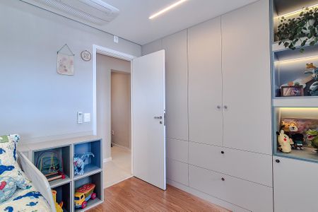 Apartamento à venda com 127m², 3 quartos e 2 vagasQuarto 2 - Suíte