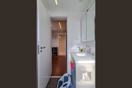 Apartamento à venda com 127m², 3 quartos e 2 vagasBanheiro da Suíte 2