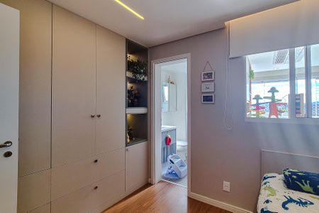 Apartamento à venda com 127m², 3 quartos e 2 vagasQuarto 2 - Suíte