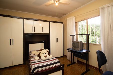 Casa à venda com 113m², 4 quartos e 3 vagasQuarto 3 - Suíte 2