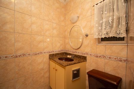 Casa à venda com 113m², 4 quartos e 3 vagasBanheiro da Suíte 1