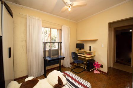 Casa à venda com 113m², 4 quartos e 3 vagasQuarto 3 - Suíte 2