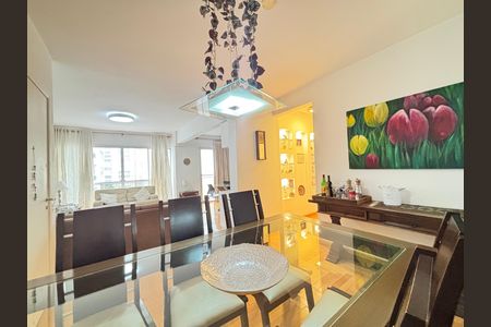 Apartamento à venda com 103m², 2 quartos e 2 vagas Apartamento à venda com 103m², 2 quartos e 2 vagasSala