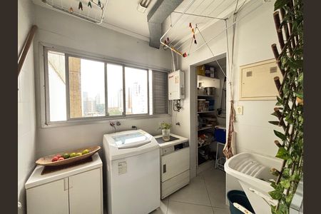 Apartamento à venda com 103m², 2 quartos e 2 vagas Apartamento à venda com 103m², 2 quartos e 2 vagasÁrea de Serviço