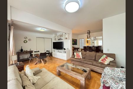 Apartamento à venda com 103m², 2 quartos e 2 vagas Apartamento à venda com 103m², 2 quartos e 2 vagasSala