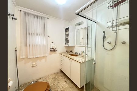 Apartamento à venda com 103m², 2 quartos e 2 vagas Apartamento à venda com 103m², 2 quartos e 2 vagasBanheiro