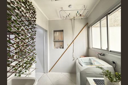 Apartamento à venda com 103m², 2 quartos e 2 vagas Apartamento à venda com 103m², 2 quartos e 2 vagasÁrea de Serviço