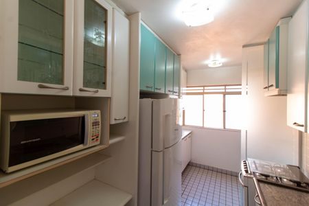 Apartamento para alugar com 70m², 3 quartos e 2 vagas Apartamento para alugar com 70m², 3 quartos e 2 vagasCOZINHA