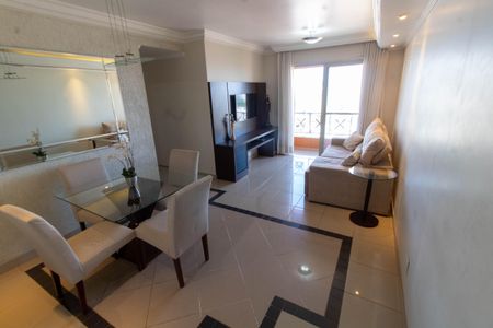 Apartamento para alugar com 70m², 3 quartos e 2 vagas Apartamento para alugar com 70m², 3 quartos e 2 vagasSALA