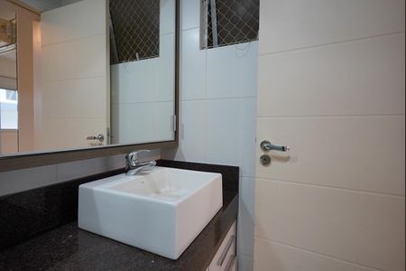 Apartamento para alugar com 70m², 2 quartos e 2 vagasBanheiro da Suíte 2