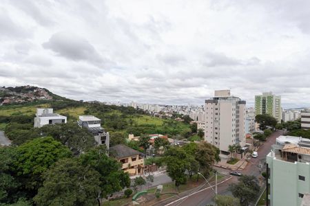 Quarto 1 - Vista de apartamento à venda com 3 quartos, 130m² em Ouro Preto, Belo Horizonte