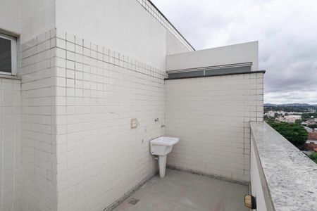 Apartamento à venda com 130m², 3 quartos e 2 vagasCobertura