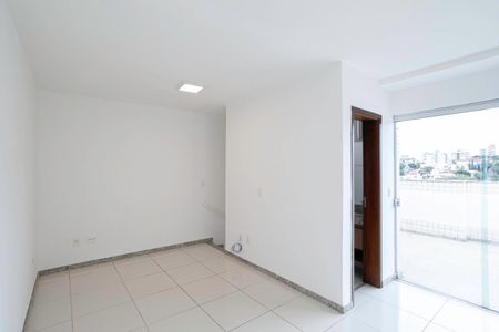 Apartamento à venda com 130m², 3 quartos e 2 vagasCobertura - Sala 2