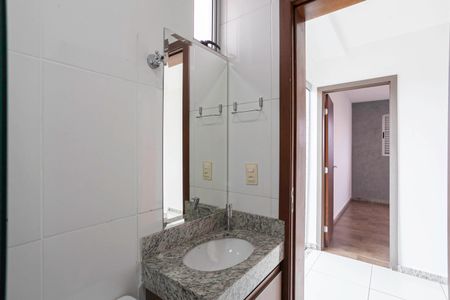 Apartamento à venda com 130m², 3 quartos e 2 vagasCobertura - Banheiro social 2