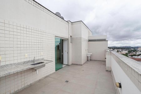 Apartamento à venda com 130m², 3 quartos e 2 vagasCobertura
