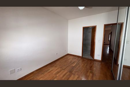 Casa para alugar com 360m², 2 quartos e 5 vagasQuarto 1 - Suíte