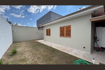 Casa para alugar com 360m², 2 quartos e 5 vagasQuintal