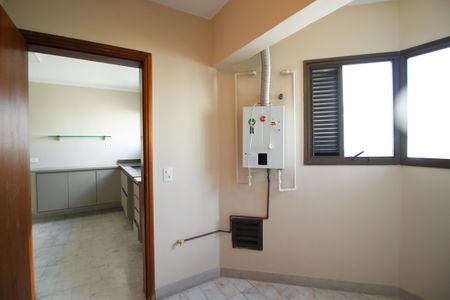 Apartamento à venda com 116m², 3 quartos e 2 vagas Apartamento à venda com 116m², 3 quartos e 2 vagasÁrea de Serviço