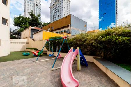 Apartamento à venda com 116m², 3 quartos e 2 vagas Apartamento à venda com 116m², 3 quartos e 2 vagasÁrea comum - Playground