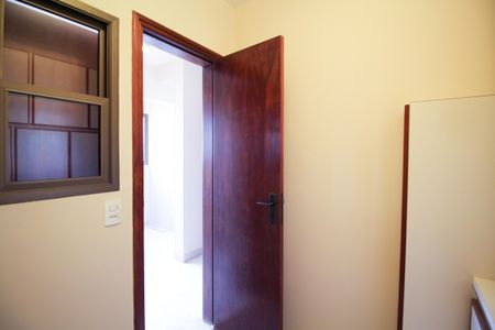 Apartamento à venda com 116m², 3 quartos e 2 vagas Apartamento à venda com 116m², 3 quartos e 2 vagasQuarto de Serviço