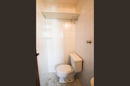Apartamento à venda com 116m², 3 quartos e 2 vagas Apartamento à venda com 116m², 3 quartos e 2 vagasBanheiro de serviço