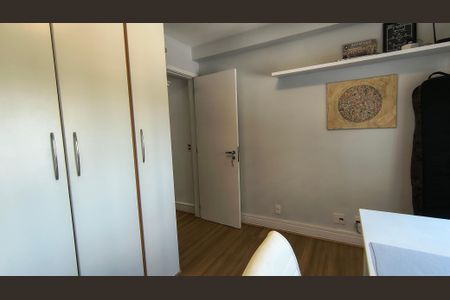 Apartamento à venda com 130m², 3 quartos e 2 vagas Apartamento à venda com 130m², 3 quartos e 2 vagasQuarto 1