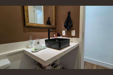 Apartamento à venda com 130m², 3 quartos e 2 vagas Apartamento à venda com 130m², 3 quartos e 2 vagasBanheiro Social