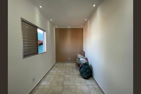 Casa à venda com 219m², 3 quartos e 4 vagasQuarto 2