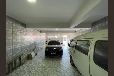 Casa à venda com 219m², 3 quartos e 4 vagasGaragem