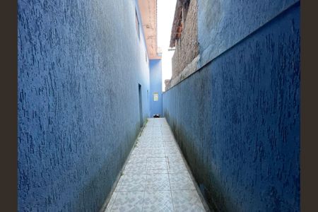 Casa à venda com 219m², 3 quartos e 4 vagasCorredor Externo - Quintal