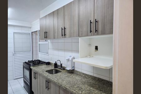 Apartamento para alugar com 110m², 3 quartos e 2 vagasCozinha 