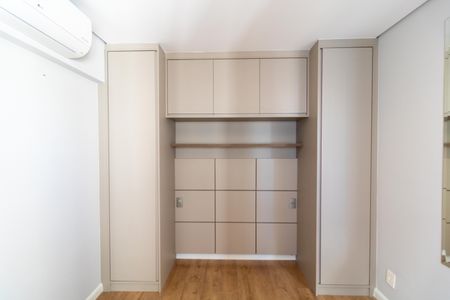 Apartamento para alugar com 84m², 2 quartos e 2 vagas Apartamento para alugar com 84m², 2 quartos e 2 vagasQuarto