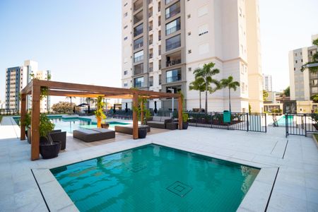 Apartamento para alugar com 84m², 2 quartos e 2 vagas Apartamento para alugar com 84m², 2 quartos e 2 vagasÁrea comum - Piscina