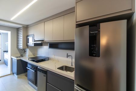 Apartamento para alugar com 84m², 2 quartos e 2 vagas Apartamento para alugar com 84m², 2 quartos e 2 vagasCozinha